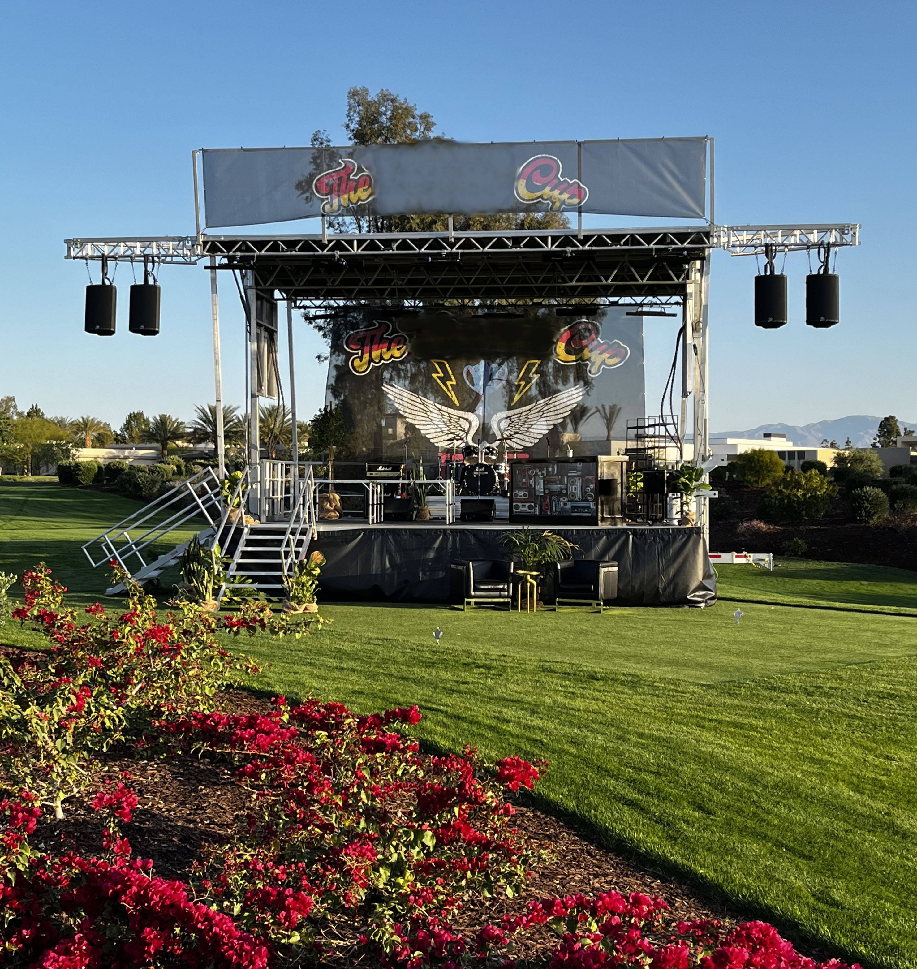 Mobile Stage Image 2